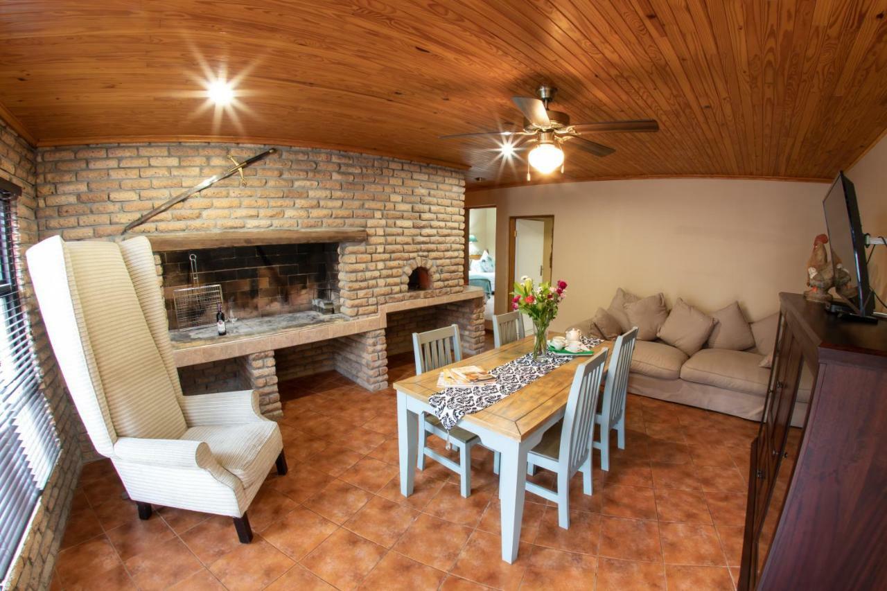Meransha Self Catering Cc Волфіш-Бей Екстер'єр фото