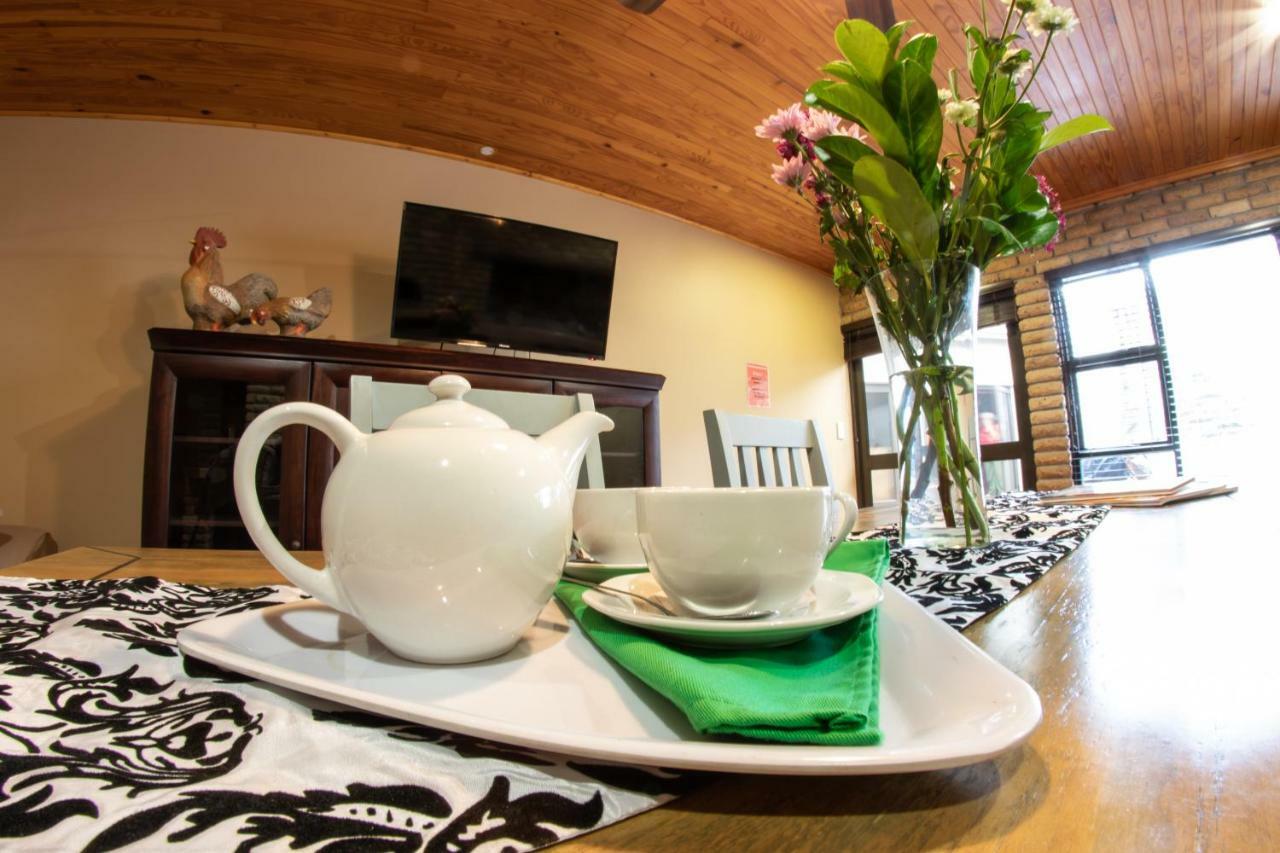 Meransha Self Catering Cc Волфіш-Бей Екстер'єр фото