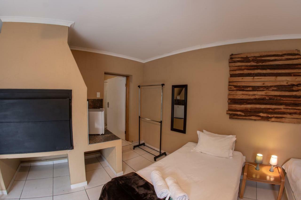 Meransha Self Catering Cc Волфіш-Бей Екстер'єр фото