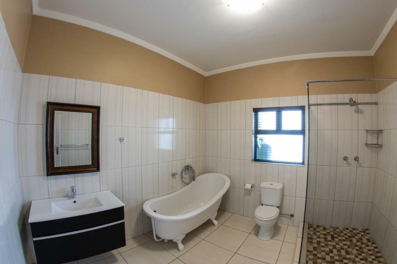 Meransha Self Catering Cc Волфіш-Бей Екстер'єр фото