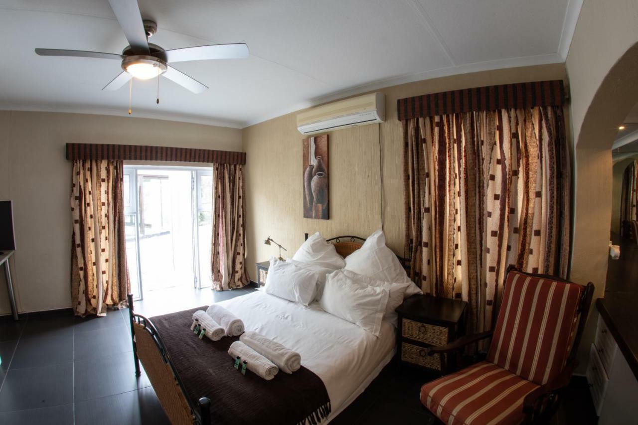 Meransha Self Catering Cc Волфіш-Бей Екстер'єр фото
