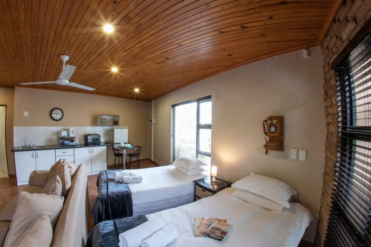 Meransha Self Catering Cc Волфіш-Бей Екстер'єр фото