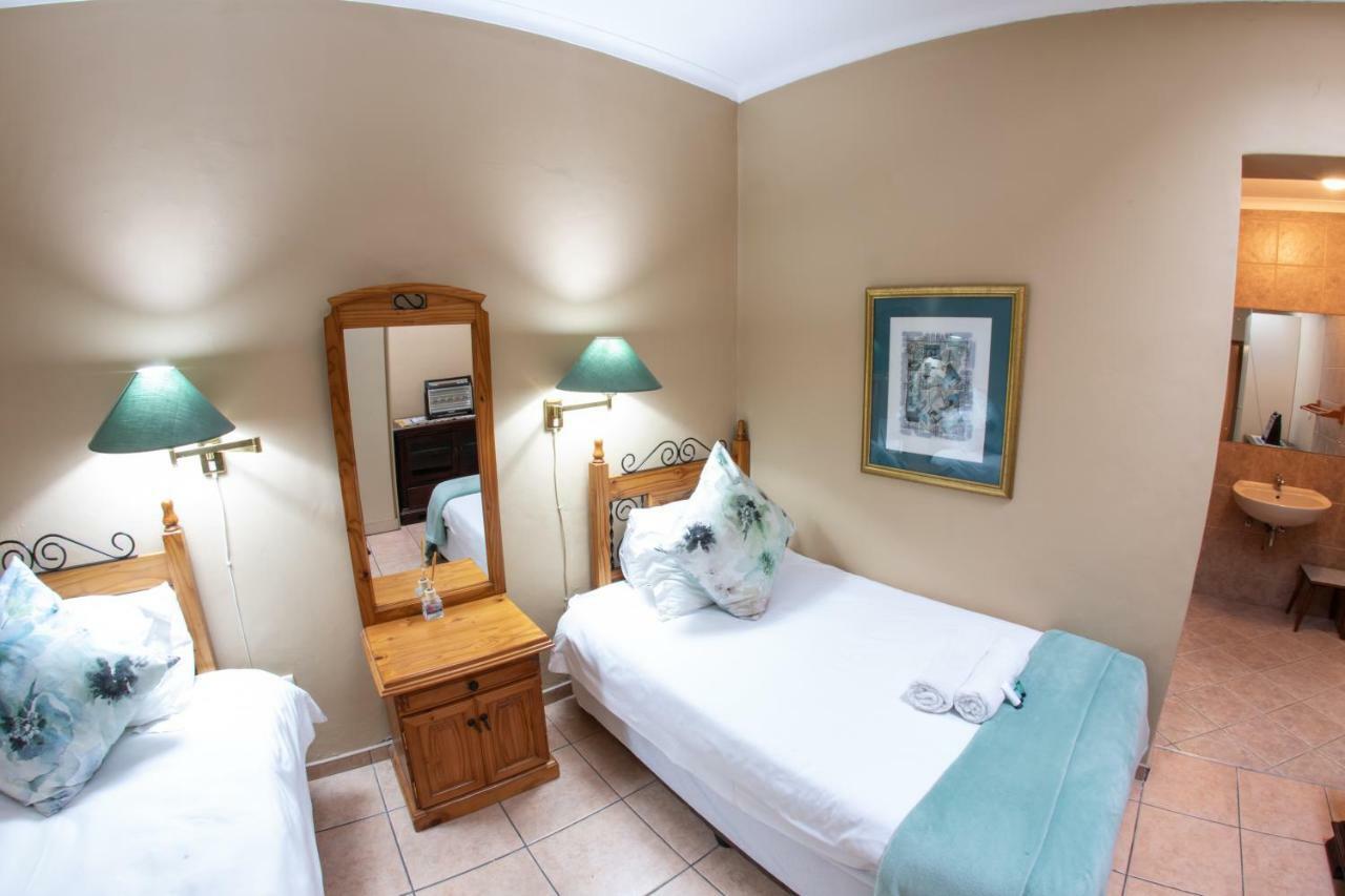 Meransha Self Catering Cc Волфіш-Бей Екстер'єр фото